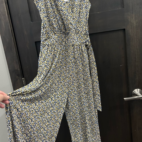 Women’s Jumpsuit - Picture 6 of 7